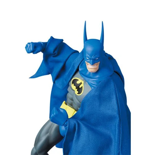 Batman: Knightfall Knight Crusader Batman MAFEX Action Figure PRE-ORDER