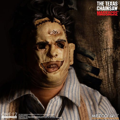 The Texas Chainsaw Massacre (1974): Leatherface One:12 Collective Deluxe Edition Action Figure