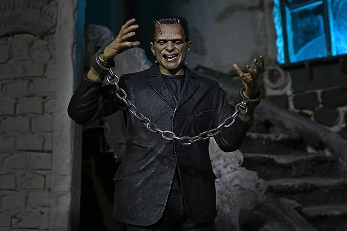 N.E.C.A.-Universal Monsters - Ultimate Frankenstein's Monster (Color) 7” Scale Action Figure