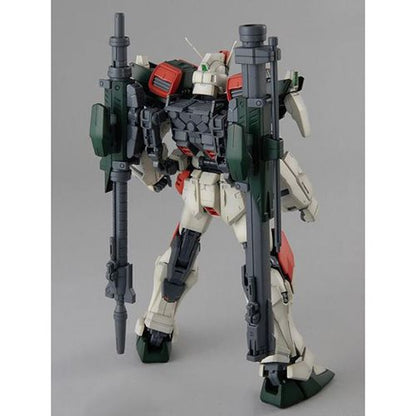 Mobile Suit Gundam Seed Buster Gundam Master Grade 1:100 Scale Model Kit